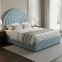 Calmin Queen Bed